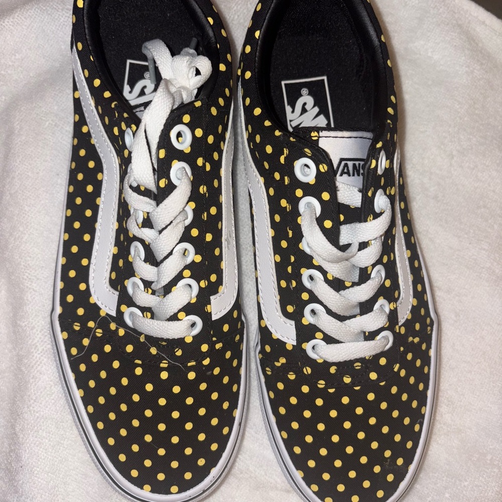 Vans Black Sneakers with Yellow Polka Dots - Picture 2 of 6